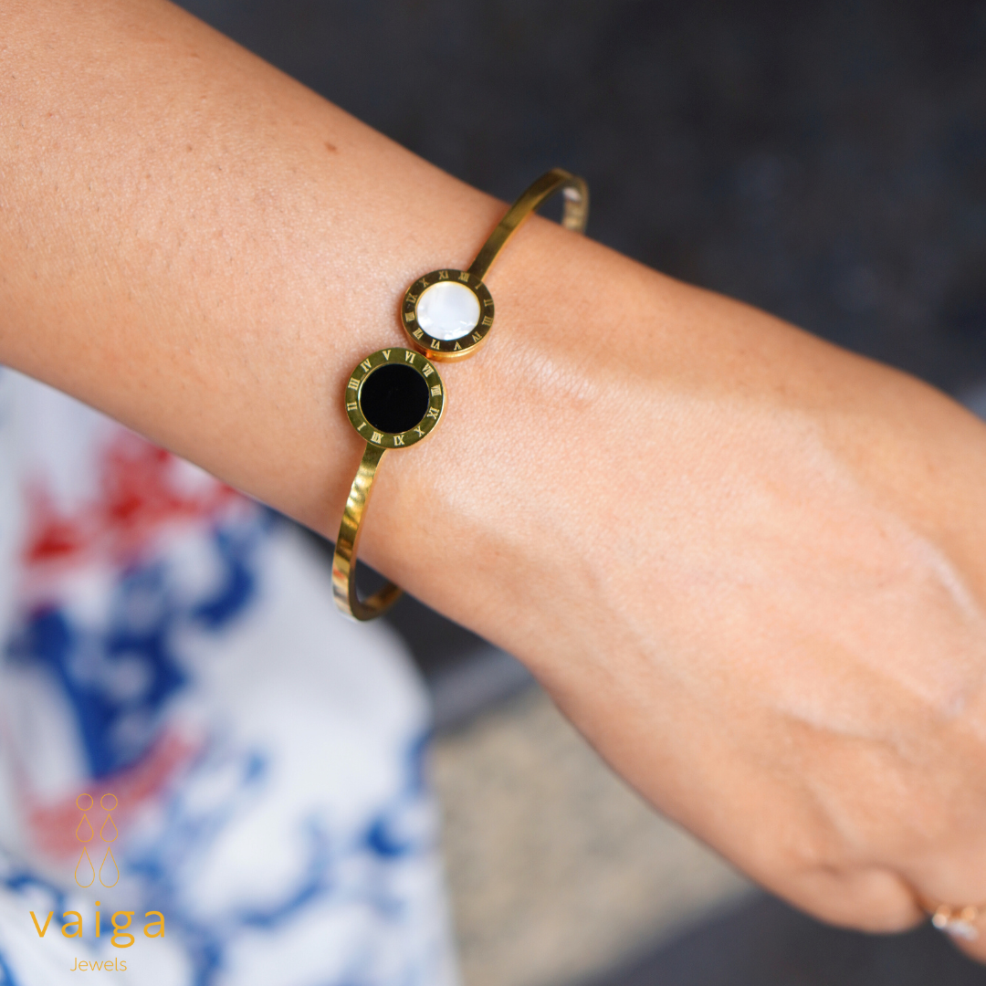Vaiga Jewels Dual Tone Dial Bracelet – Black & Pearl Accents