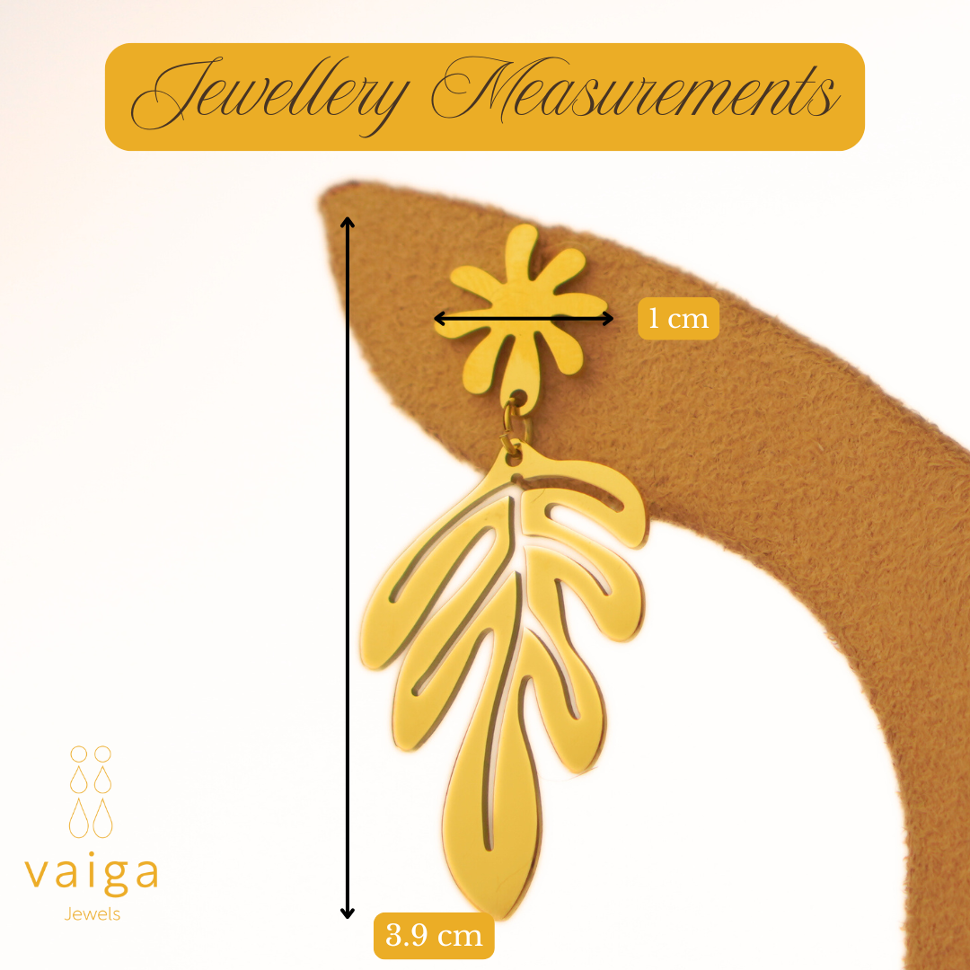 Gold Tropical Leaf Dangle Earrings – Stylish Stainless Steel Statement Earrings for Women