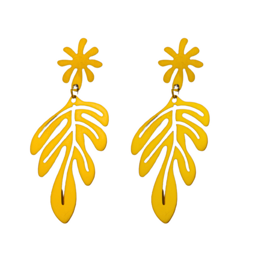 Gold Tropical Leaf Dangle Earrings – Stylish Stainless Steel Statement Earrings for Women