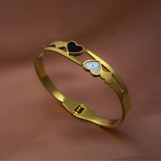 Gold-Toned, Heart Shaped Bracelet for Women
