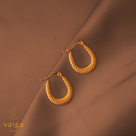 Textured Oval Hoop Earrings