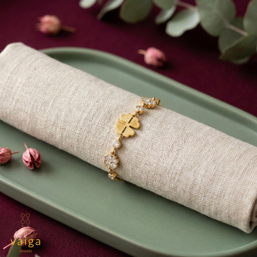 Lucky Four-Leaf Clover Adjustable Slider Bracelet