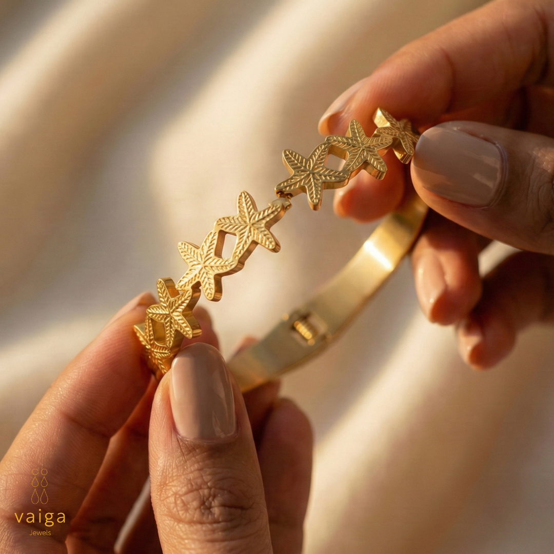 Golden Star Charm Bracelet