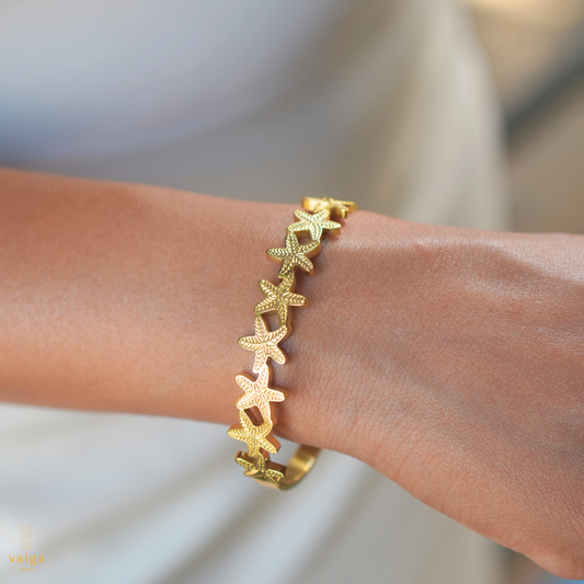 Golden Star Charm Bracelet