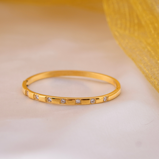 Seven Stone Geometric Bangle
